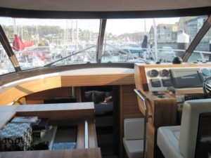 Sealine F46