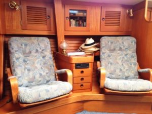 Hallberg-Rassy 42